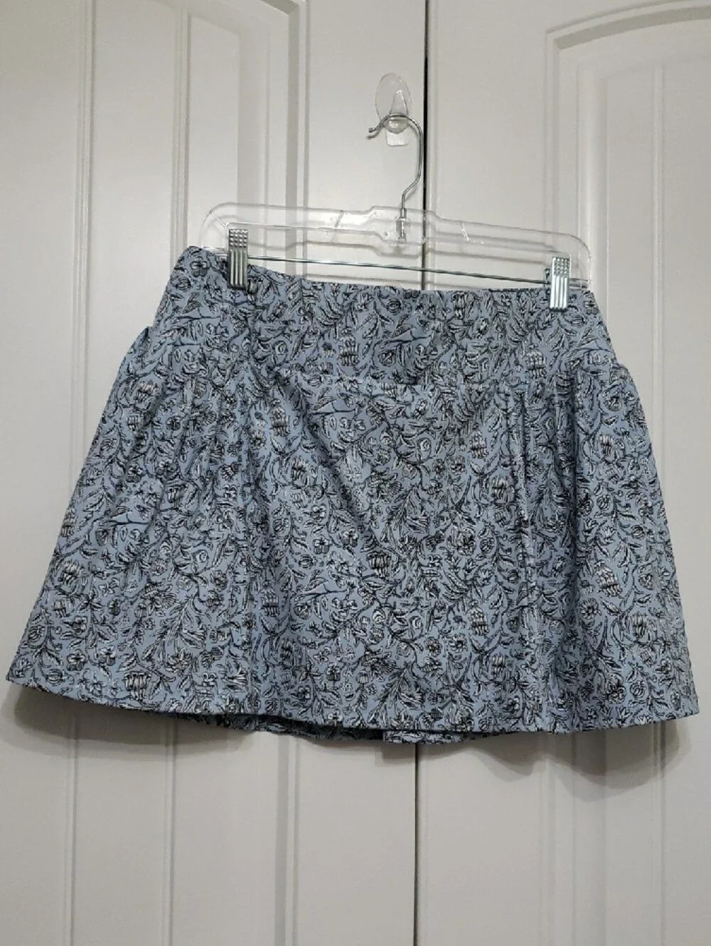 Laura Ashley Blue Floral A-Line Women's Skirt Size Large - Picture 3 of 8